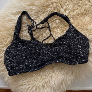 Lululemon Free To Be Zen Bra (size 8)